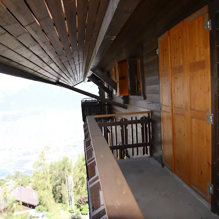 Stunning In Heart Of Valley Apartamento Veysonnaz